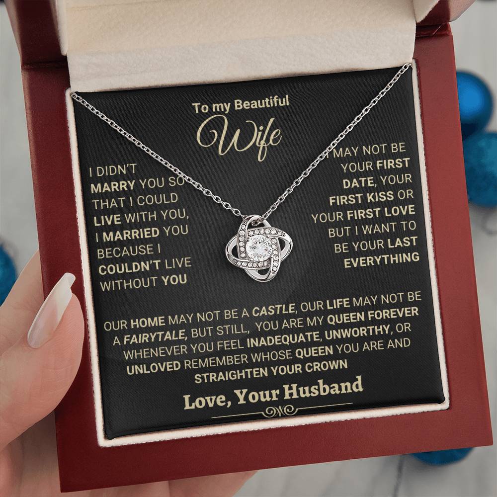 UNIQUE GIFT FOR WIFE - REMEMBER WHOSE QUEEN